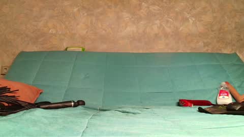 Anny online show from 01/27/25, 11:22