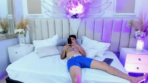 wild lovers  online show from 04/04/26, 09:23