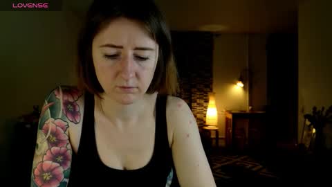 wild_peony online show from 02/05/26, 06:23