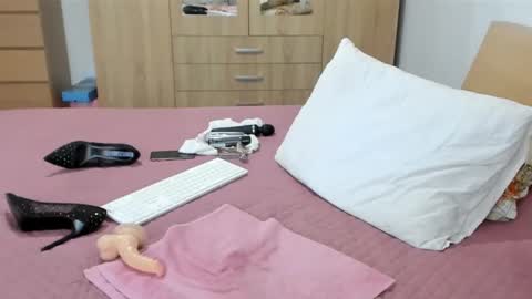 Alissa online show from 02/04/25, 07:44