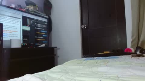 Snapshot of wildasslove4u chatting on 02/20/26, 09:26 Wild online show from 02/20/26, 09:26