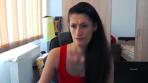 Bea online show from 03/25/26, 07:25