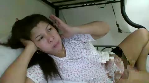 Snapshot of wildbrownchick69 chatting on 02/03/25, 09:19 WildChick online show from 02/03/25, 09:19