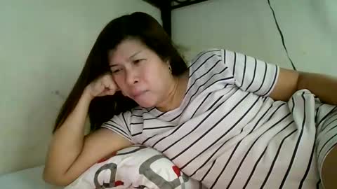 Snapshot of wildbrownchick69 chatting on 12/04/25, 06:12 WildChick online show from 12/04/25, 06:12