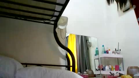 WildChick online show from 03/26/26, 05:57
