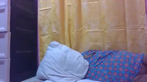 wildchilly_pearl19 online show from 04/29/26, 12:42