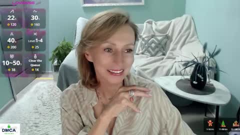 Helen online show from 05/18/26, 05:57