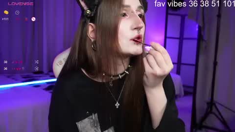 .. alice .. online show from 07/12/26, 04:03