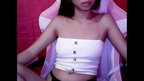 Snapshot of wildhorny_asian chatting on 03/07/25, 01:42 wildhorny_asian online show from 03/07/25, 01:42