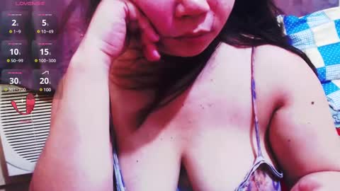 Snapshot of wildhotasianx chatting on 03/06/25, 05:24 wildhotasianx online show from 03/06/25, 05:24