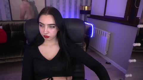 Alena online show from 02/26/25, 09:05