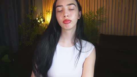 Alena online show from 10/24/25, 07:05