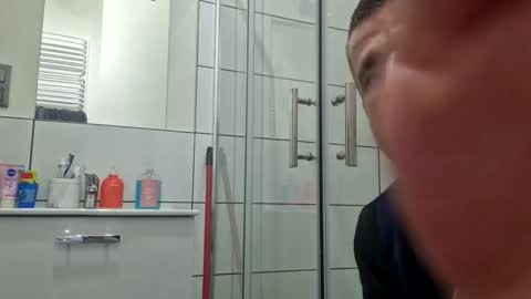 Snapshot of wildmike93 chatting on 02/22/26, 08:13 wildmike93 online show from 02/22/26, 08:13