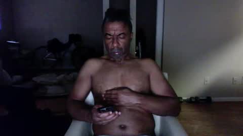 wildnight007 online show from 01/02/25, 09:39