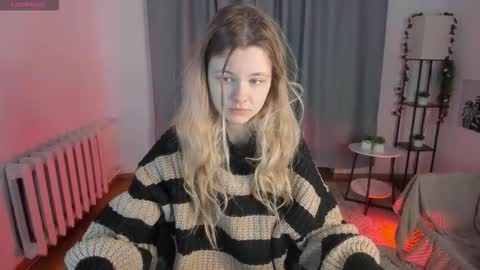 Mila 3 online show from 12/03/25, 05:48