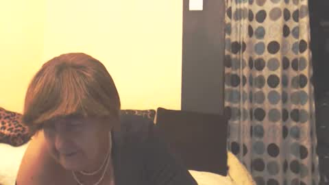 WildRedCat online show from 03/03/26, 09:31