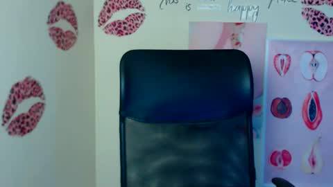 Rosalinda online show from 05/10/26, 06:29