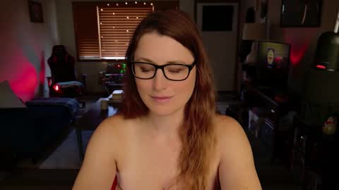 Ivy online show from 10/14/25, 03:24