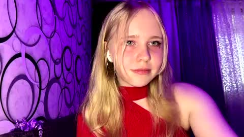 Anny online show from 05/26/26, 09:16