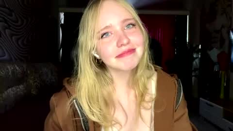 Anny online show from 06/02/26, 10:17