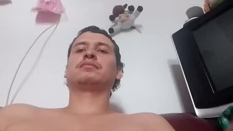 wilian77 online show from 04/16/26, 06:41