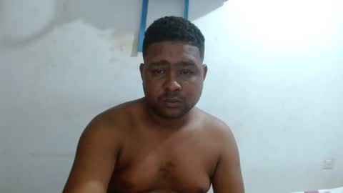 Snapshot of wilintom483797 chatting on 01/13/25, 03:01 wilintom y sharon online show from 01/13/25, 03:01