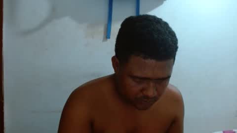 Snapshot of wilintom483797 chatting on 01/19/25, 11:32 wilintom y sharon online show from 01/19/25, 11:32