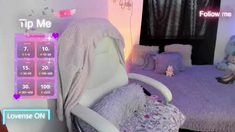 sofia and will online show from 09/20/25, 11:33