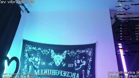 Your virtual girlfriend online show from 05/14/26, 10:27