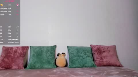Willa online show from 07/07/26, 07:23