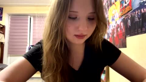 Olivia online show from 02/16/26, 06:26