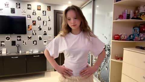 Olivia online show from 03/30/26, 03:13