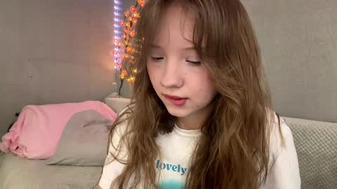 Olivia online show from 04/10/26, 03:17