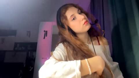 Alice online show from 02/06/26, 02:42