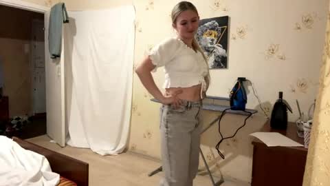 Sophia online show from 03/24/26, 03:39