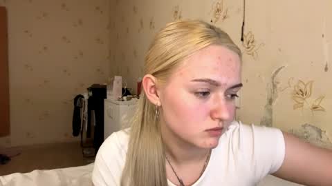 Sophia online show from 04/05/26, 04:37