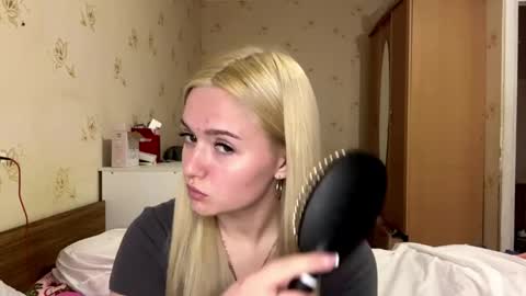 Sophia online show from 04/06/26, 04:41