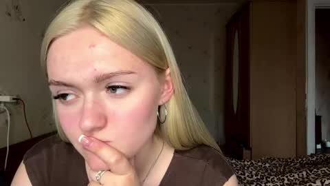 Sophia online show from 04/14/26, 03:07