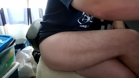 Snapshot of willi_zam chatting on 02/19/25, 11:25 Willi zam online show from 02/19/25, 11:25