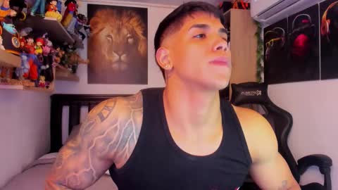 Snapshot of william_dracko9 chatting on 12/18/25, 04:29 Dracko online show from 12/18/25, 04:29
