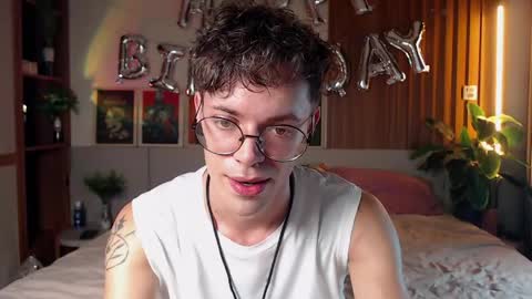 William online show from 05/06/26, 12:43