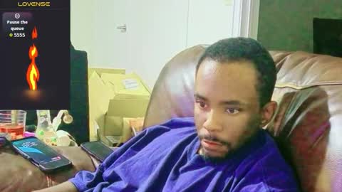 Snapshot of willie0201 chatting on 11/23/25, 08:36 YaBoyTJ online show from 11/23/25, 08:36