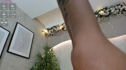 Ms Willow online show from 12/28/24, 02:53