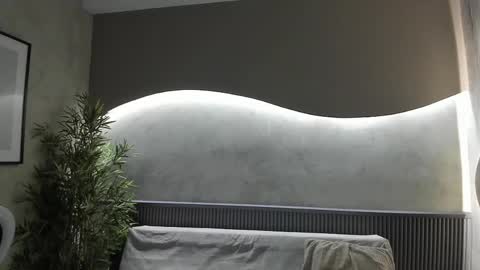 Ms Willow online show from 02/25/25, 11:08