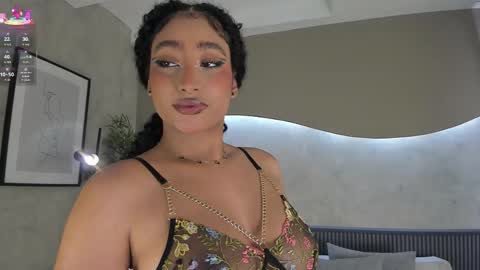 Ms Willow online show from 10/05/25, 11:52