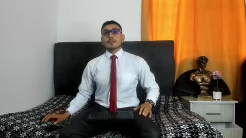 Will Sandler online show from 03/10/25, 05:29