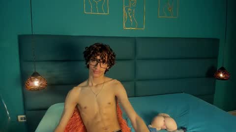 willturneer online show from 03/27/26, 08:26