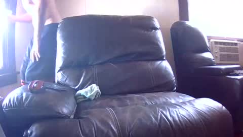 willydogg83 online show from 09/28/25, 10:15