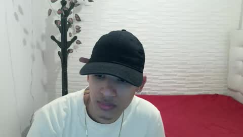 willytal2025 online show from 01/15/26, 05:16