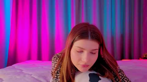 Snapshot of wilmajonson chatting on 02/13/26, 08:43 Vicki3 online show from 02/13/26, 08:43